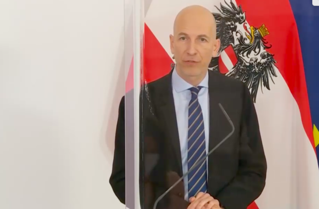 Ein gebürtiger Salzburger ist der neue Arbeitsminister. Martin Kocher stammt aus Altenmarkt und ist anerkannter Experte für den Arbeitsmarkt. | Foto: Anna Richter-Trummer