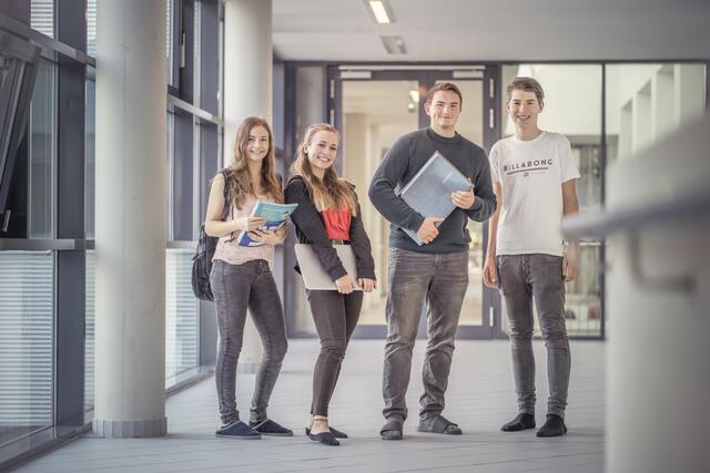 Wie sieht die Ausbildung an HAK, HLW und FSD aus? Welche Schwerpunkte gibt es? Und welche Berufschancen haben Absolventen? Darüber informieren die BBS Rohrbach im Jänner. | Foto: BBS Rohrbach