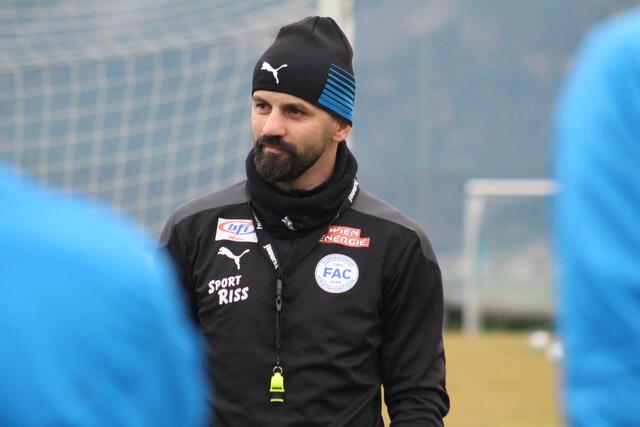 Miron Muslic wechselte zurück zum SV Ried. | Foto: FAC