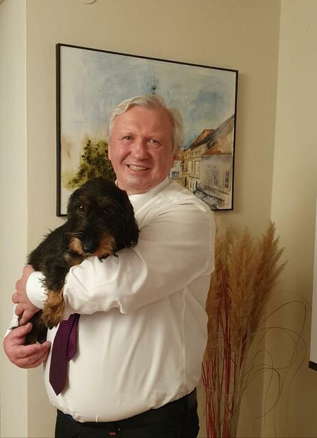 Osterbauer und seine Leni. | Foto: privat
