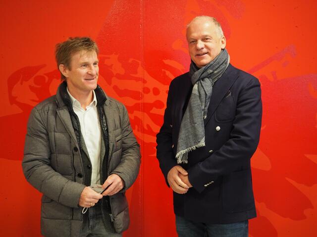 StFV-Sportdirektor Walter Hörmann mit KSV-Chef Erwin Fuchs. | Foto: Gaube