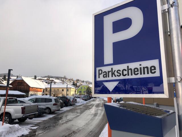 Ab Montag, 18. Jänner, wird der Parkraum des Krankenhauses in Tamsweg bewirtschaftet.
