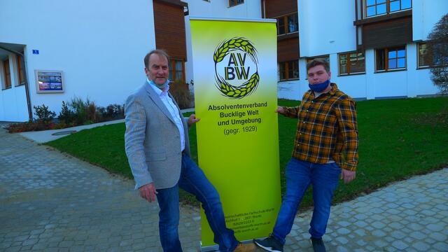 AV-Geschäftsführer Karl Lobner gratuliert dem neuen AV-Obmann Markus Pichler zur Wahl und wünscht ihm viel Freude in seinem neuen Tätigkeitsbereich.
