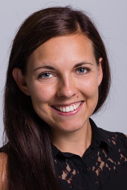 Tatjana Brandner ist nach humanitären Einsätzen weltweit im Einsatz an einer Welser Schule