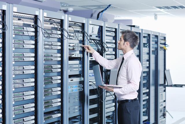 Die Zukunft der Arbeitswelt im Bezirk Braunau sehen die Experten ganz klar in der Digitalisierung.  | Foto: shock/fotolia