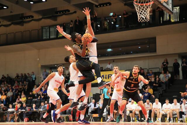 Bulls gegen Kiew gab es bereits im Vorjahr.