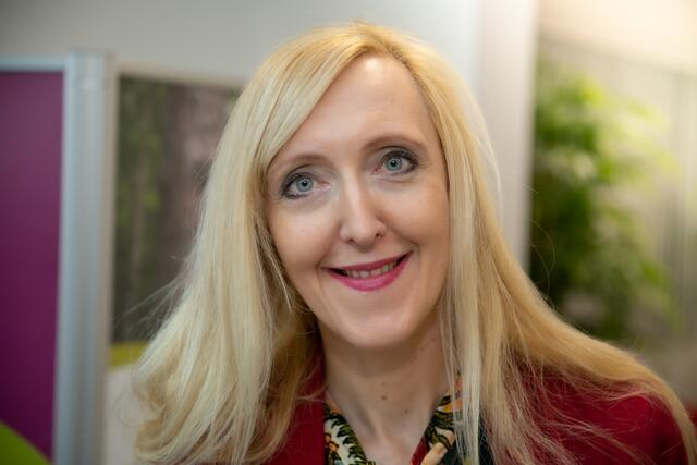 „Es gibt keine allgemeine Covid-Impfpflicht, und es soll auch keine allgemeine Impfpflicht eingeführt werden“, betont AK-Rechtsexpertin Brigitte Ohr.