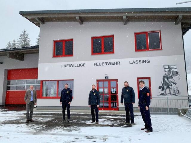 Bürgermeister Friedrich Fahrnberger, Kommandant Stv. Andreas Jagesberger, Kommandant Berthold Schrefel, Leiter des Verwaltungsdienstes August Jagersberger, Stv. Leiter des Verwaltungsdienstes Stefan Mandl | Foto: FF-Lassing
