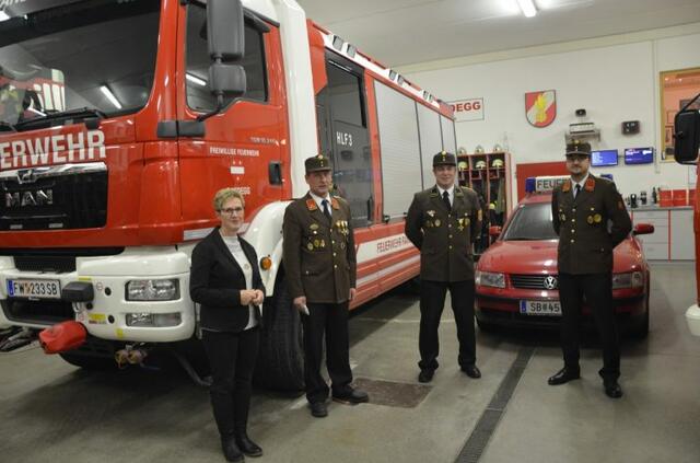 Bürgermeisterin Claudia Fuchsluger, Kommandant Ernst Schachinger Jun, Leiter des Verwaltungsdienstes Jürgen Gamsjäger, Kommandant-Stv. Roman Teurezbacher.
 | Foto: FF Randegg