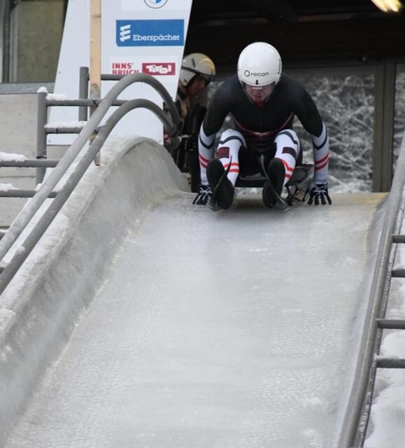 Noah Kallan legten in Innsbruck-Igls in jedem Training und in beiden Rennläufen die Bestzeit hin.