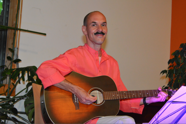 Wolfgang Sang aus Weiz hat eine unverkennbare Stimme | Foto: Hofmüller