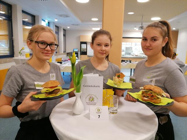 Die engagierten Schülerinnen der HLW Fohnsdorf punkten mit Elan und Kreativität. | Foto: KK