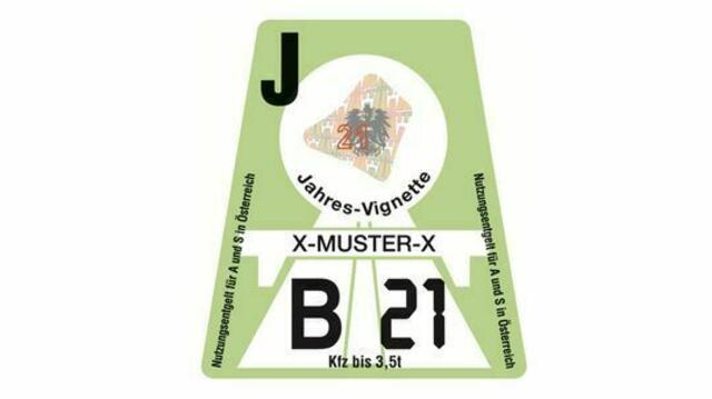 Ab ersten Feber benötigt man auf Österreichs Autobahnen die Vignette für das Jahr 2021. Beim Kauf der digitalen Vignette in der Trafik fällt keine Wartefrist ein. Die Jahresvignette kostet Vorort 92,50 Euro. | Foto: Archiv