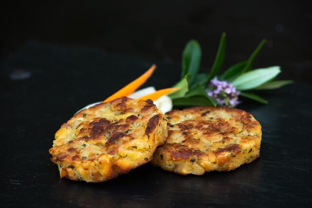 Das vegetarische Sortiment wird ständig ausgebaut. Am Foto: Gemüse-Griller | Foto: Foto: Martin Jordan