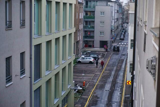 Das Domviertel wird zur Begegnungszone – Fußgänger dürfen dann wie hier in der Hafnerstraße auch die Fahrbahn benutzen. | Foto: Fredo