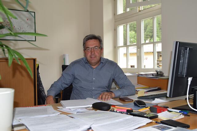 Bgm. Rupert Schuchter: "Wir sind froh wieder eine eigene Poststelle im Ort zu haben."