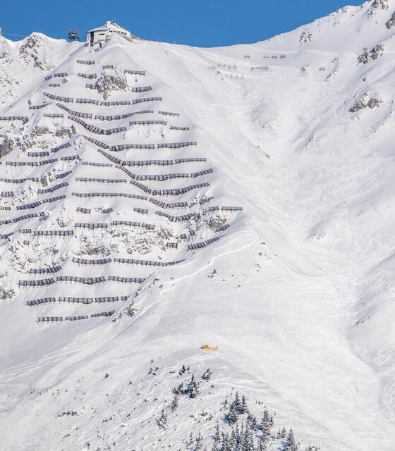 Lawinenabgang: Ein Snowboarder konnte sich selbst befreien.