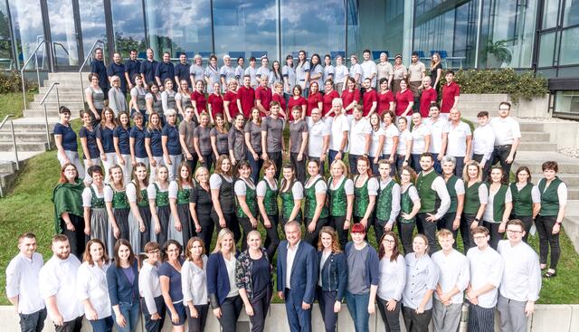 Die ganze NOVA-Familie freut sich darauf, neue und motivierte Lehrlinge begrüßen zu dürfen. | Foto: NOVA