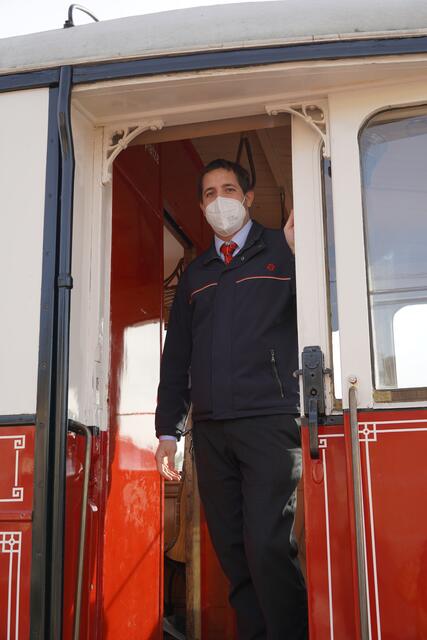 Triebwagenführer der Nostalgiebahn Moritz Schrempf | Foto: Gertraud Kleemayr