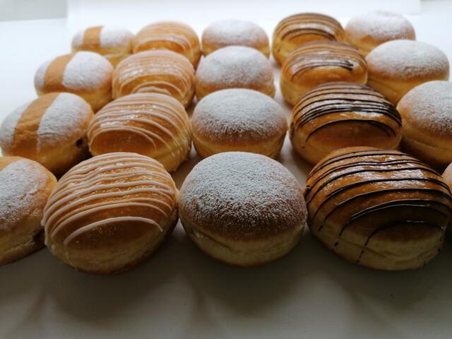 Süße Krapfenvielfalt in Warths Bäckerei Fischböck. | Foto: Bäckerei Fischböck
