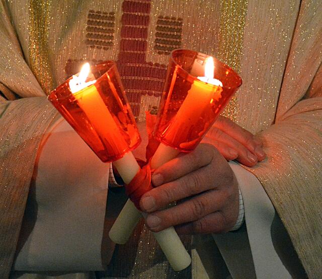 Am 2. Februar kann in Zams und Schönwies in Stille der Blasiussegen empfangen werden. | Foto: Pfarre Zams