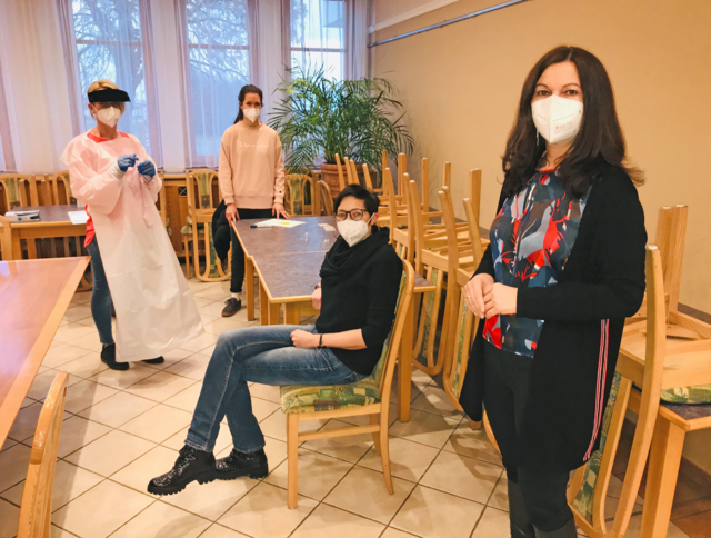 Regionalstellenobfrau Melanie Eckhardt bei der Testung bei der Domäne Pöttelsdorf | Foto: WKB