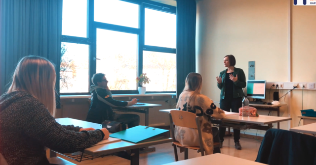 Die BHAK Hartberg bereitet ihre Schüller durch ihren wirtschaftlichen Schwerpunkt auf das spätere Berufsleben vor. | Foto: WOCHE