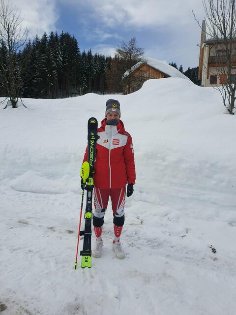 Bei Philip Hoffmann stimmt das Setup inclusive neuem Helmsponsor.   | Foto: Hoffmann/KK