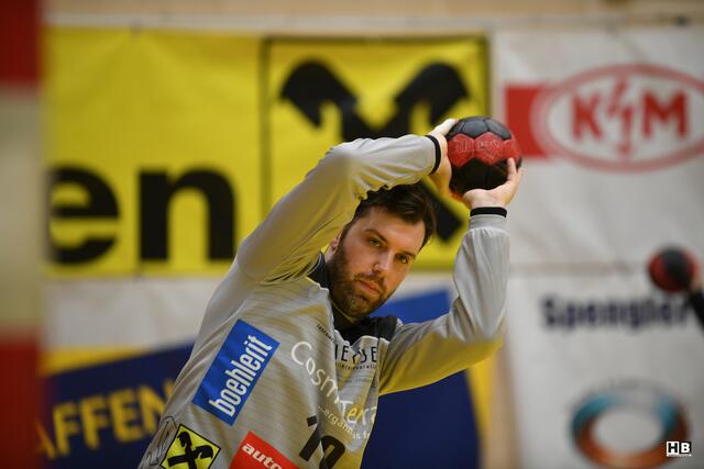 BT Füchse Goalkeeper Luka Marinovic in Top Form | Foto: Bernd Haider
