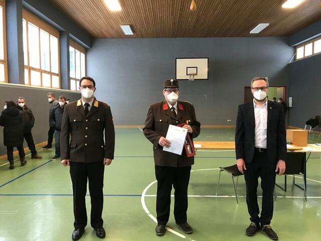 Kalch: ABI Michael Gombotz, Wolfgang Weber und Bgm. Reinhard Jud-Mund. | Foto: FF Kalch