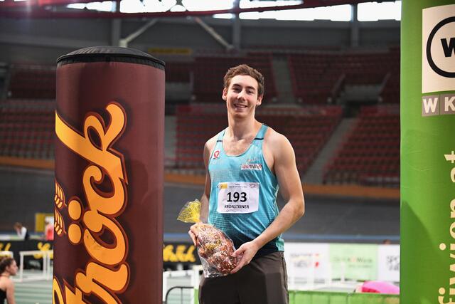 Dreispringer Philipp Kronsteiner | Foto: ÖLV / A. Nevsimal