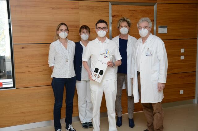 Dipl.-Ing. Katharina Hochleitner (Kaufmännische Bereichsleitung), DGKP Beatrix Litschauer (Pflegerische Bereichsleitung), OA Dr. Thomas Gröger, Univ.-Prof. Dr. Michaela Pinter, Univ.-Doz. Dr. Christian Bancher (Ärztlicher Bereichsleitung) | Foto: Klinikum Horn/Allentsteig
