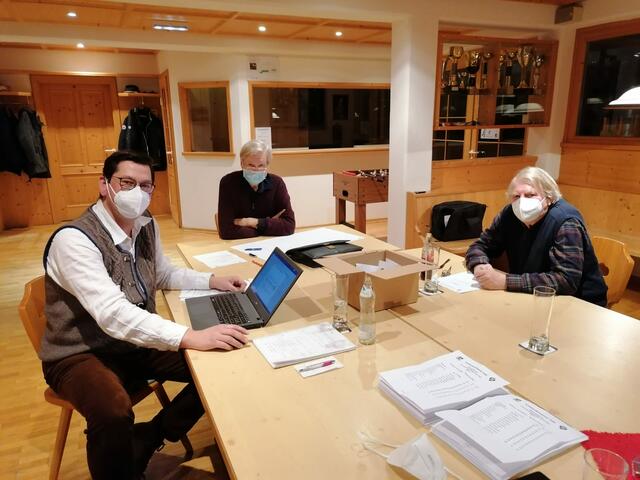 Die Wahl wurde durch Bataillonskdt. Mjr. Stephan Zangerl geleitet (mitte) | Foto: Schützenkompanie Telfs