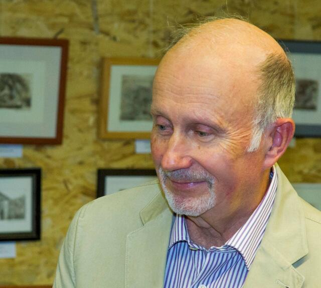 Der Floridsdorfer Künstler Manfred Zeller verstarb unerwartet in seinem 67. Lebensjahr. | Foto: Zeller