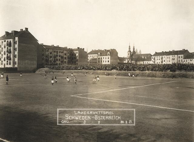 Vergangenheit: Beeindruckende 8.000 Zuseher besuchten das Länderwettspiel zwischen Österreich und Schweden vor genau 100 Jahren. | Foto: KK