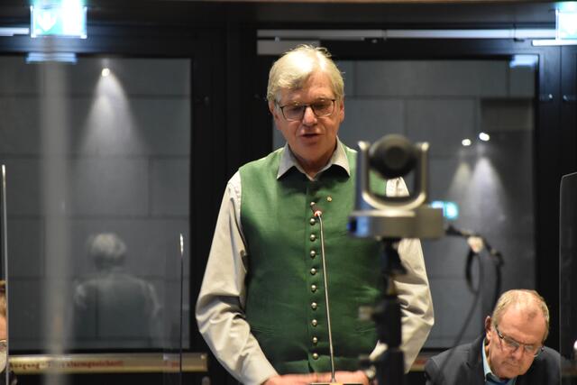 Stadtrat Herbert Santer (Team Walter Thaler GKL) ortete einen Versuch der Grünen, nun über Umwege Druck aufzubauen.  | Foto: Barbara Fluckinger