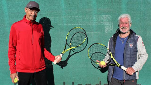 Kassier Andreas Schlacher und Obmann Günther Ziegler Senior vom Tennissportverein (TSV) Wolfsberg