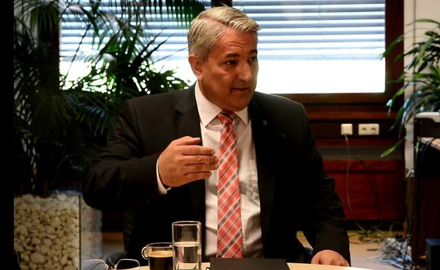 Stefan Gruze bestätigt, dass Ernst Nevrivy keine Amtsgeheimnisse ausgeplaudert hat.  | Foto: Spitzauer