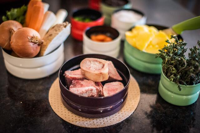 Suppenfleisch vom Bio-Rind | Foto: © Angela Albrecht / DOG &amp; PONY MEDIA