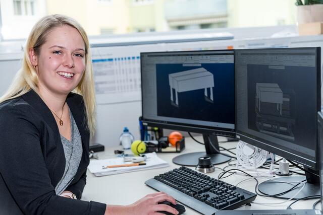 21-Jährige freut sich über ihre richtige Entscheidung: Ausbildung zur Konstrukteurin.