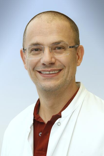 Primar Gerhard Pöppl, Leiter der Abteilung für Kinder- und Jugendheilkunde im Pyhrn-Eisenwurzen Klinikum Kirchdorf. | Foto: OÖG