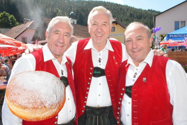 Die "Stoanis" könnten noch einmal auf große Tournee gehen.  | Foto: Hofmüller (2x)
