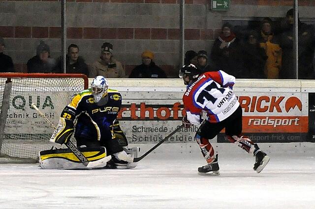Stefan Schumnig – "Retired Number 77" in Kundl. | Foto: Schwaighofer