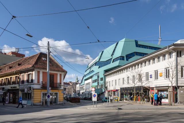 Einst & Jetzt Teil 42: Moderne Architektur fehlte in der Girardigasse