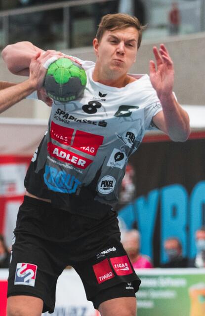 Sebastian Spendier traf 20 Sekunden vor dem Ende zum gerechten Endstand | Foto: Handball Tirol