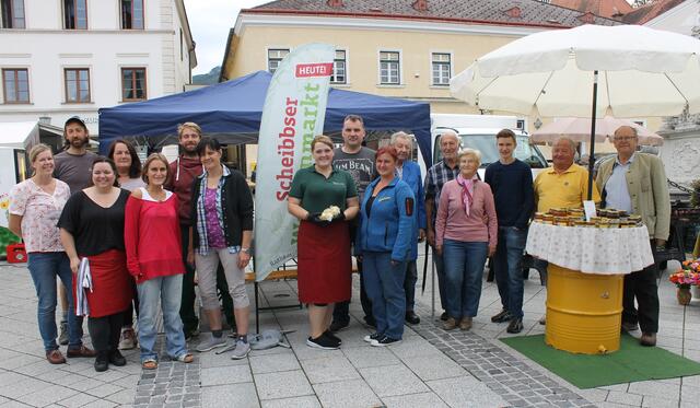 Das Team des Scheibbser Wochenmarktes freut sich auf die neue Saison (Archivbild).  | Foto: Stadtgemeinde Scheibbs