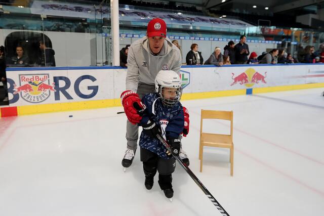 Steht gerne mit Kindern auf dem Eis: Matthias Trattnig | Foto: GEPA