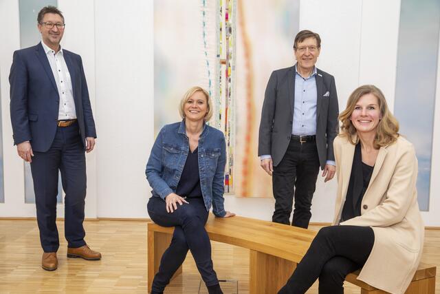 Wirtschaftsdirektor Walter Pansi, Personaldirektorin Susanne Prentner-Vitek, Rektor Hubert Stotter und Konrektorin Astrid Körner (von links)