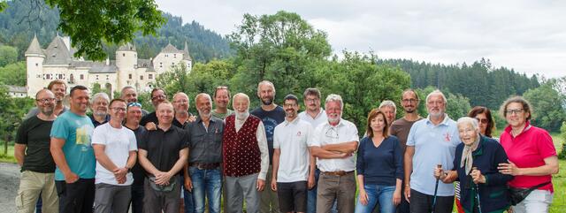 Das Team vor Schloss Frauenstein | Foto: Anton Wieser