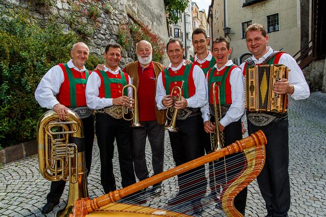 Mit Franz Posch und den Innbrügglern | Foto: Anton Wieser